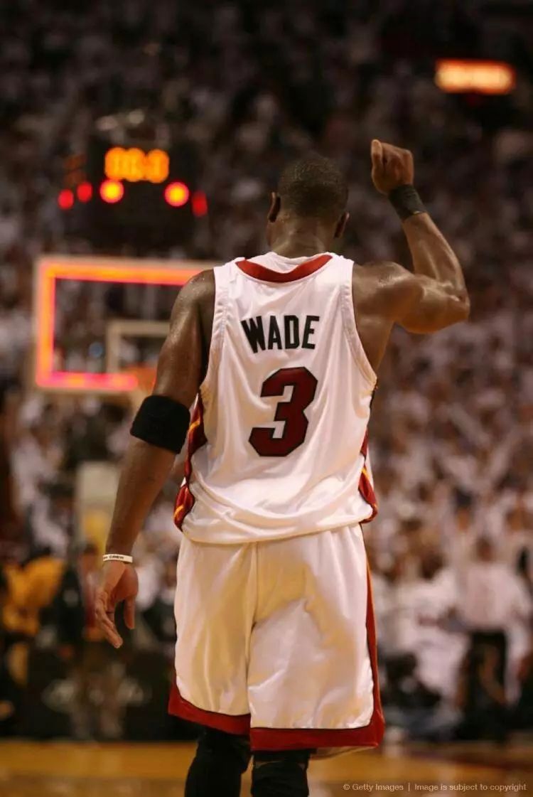 为什么浓眉哥不能穿23号球衣,浓眉0号