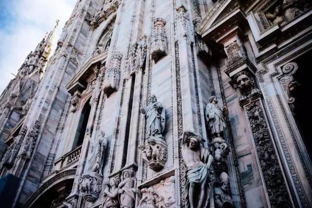 购物丨总说意大利男人有趣，一定是因为不敢提意大利女郎