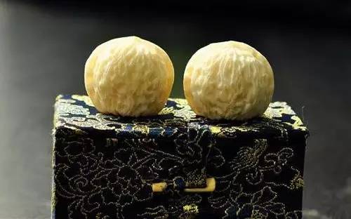 象牙果工艺品好吗,雕刻艺术果雕