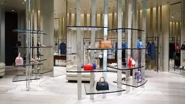 海南免税店必买10件东西便宜实惠,海南免税店购物省钱攻略来袭