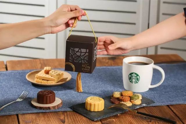 听说星巴克的月饼意味深长,星巴克月饼有多难吃