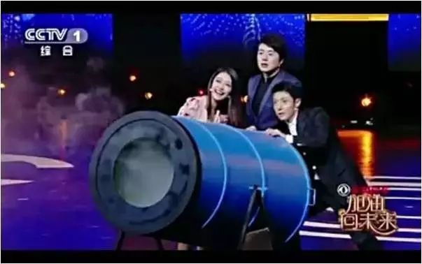 尴了个尬，娃仔爱问的这些问题，柳州很多家长听完都想捂脸逃走……