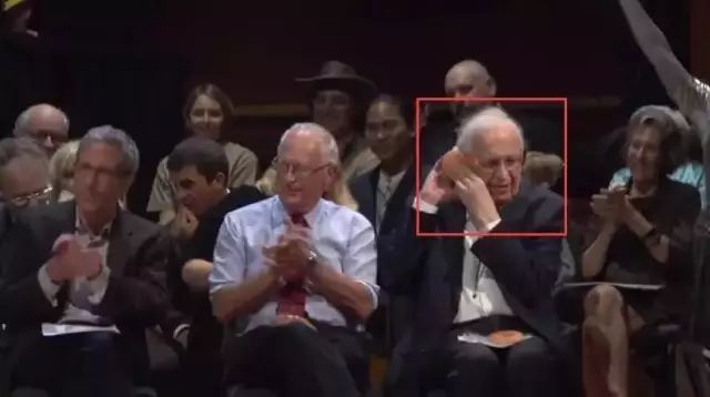 搞笑诺贝尔奖猫咪,关于猫的诺贝尔搞笑奖