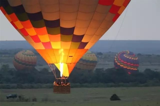 BLACKYAK牛人牛队｜登顶“非洲之巅”