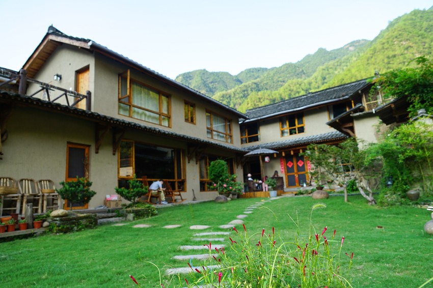 3天2夜！秋日带你去这座绝美山城体验不一样的“慢旅行”！