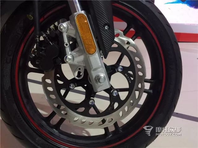 试驾隆鑫无极300r,隆鑫无极300r深度测评