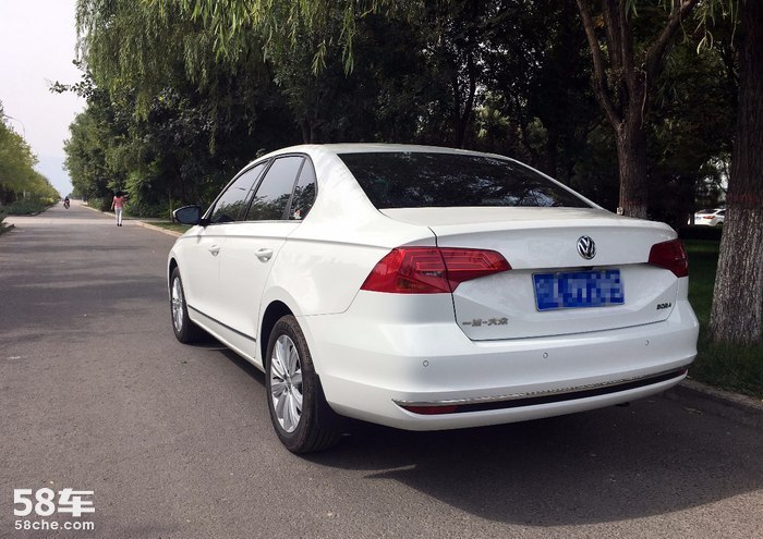 人生第一辆车万元车,福特福睿斯2017款1.5l自动舒适型