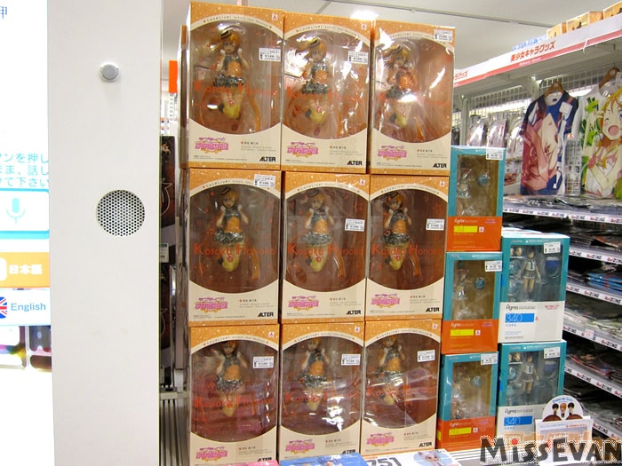 14年发售的lovelive手办 (lovelive手办价格表)