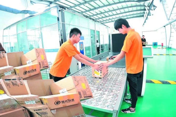 徐州的“海淘一族”注意啦,你从世界各地扫的好货,可能都“住”这儿!