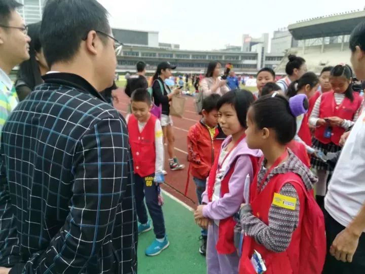 家长们请查收宝贝们的照片,请家长查收小可爱照片怎么回复