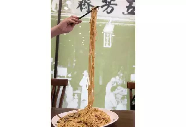 最好吃的冷面推荐,40度的天吃一碗麻辣烫