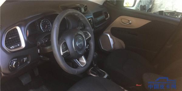 21.6万元二手Jeep自由侠皮卡开始拍卖