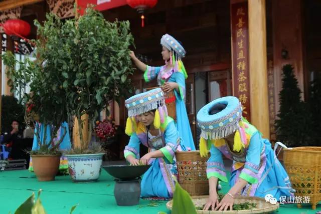 一碗腾冲清茗：品的是茶尝的却是路