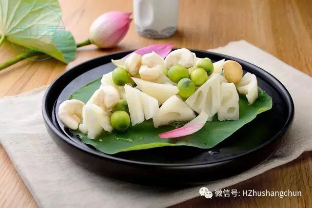 一天卖掉60只生烤乳鸽，卤切肥肠要配小米酒！杭州的深夜小酒馆是这样的