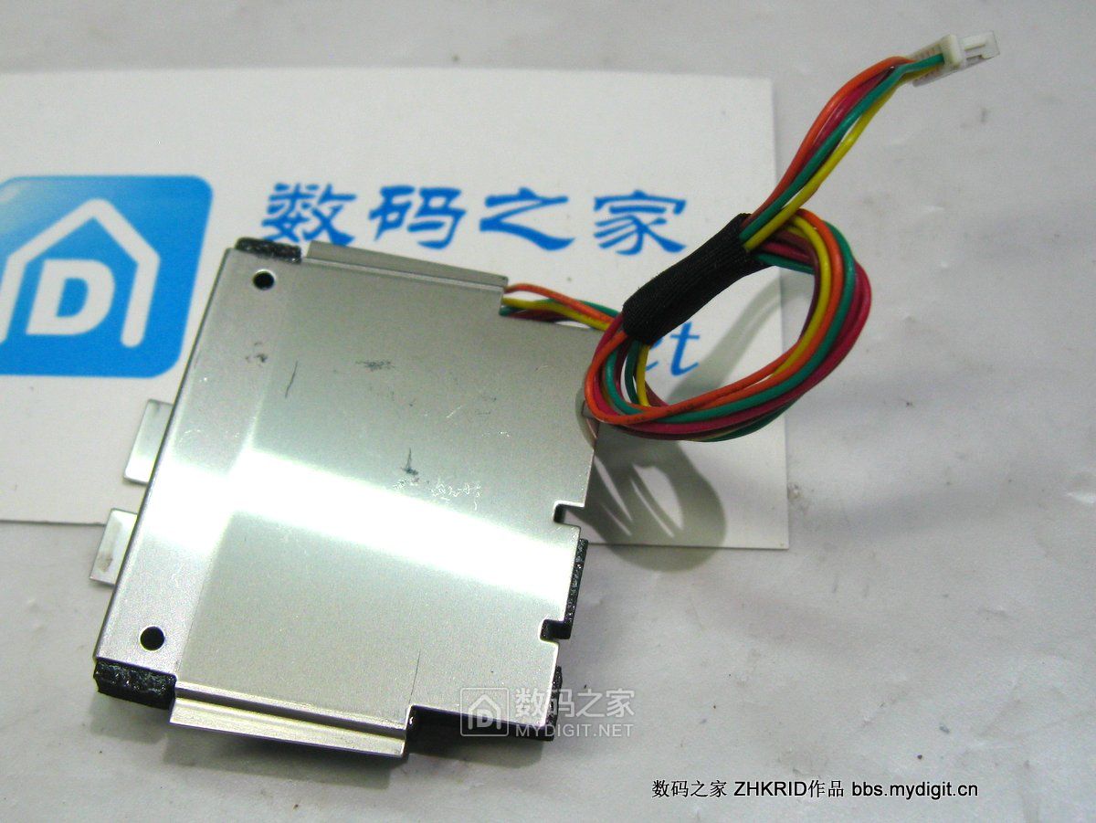 趴趴狗行车记录仪镜头拆解,零镜行车记录仪拆解评测