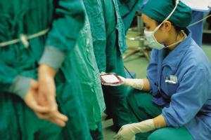 脐带血究竟要不要,脐带血一定可以救兄妹吗