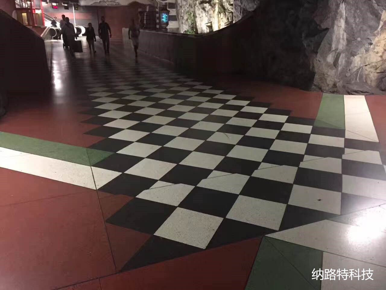 家装用地板优缺点,装修用什么样的瓷砖好又实惠