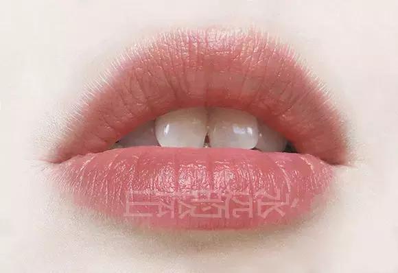 giorgioarmani唇釉,giorgioarmani和emporioarmani