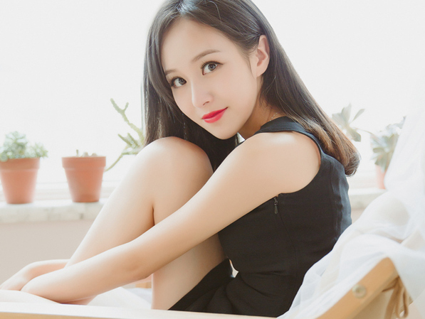 她一个人就战胜了泰剧韩剧,在YouTube上霸榜第一