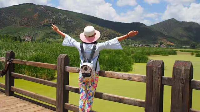 一个女生独自去云南旅行，在云南哭了，可是还想去