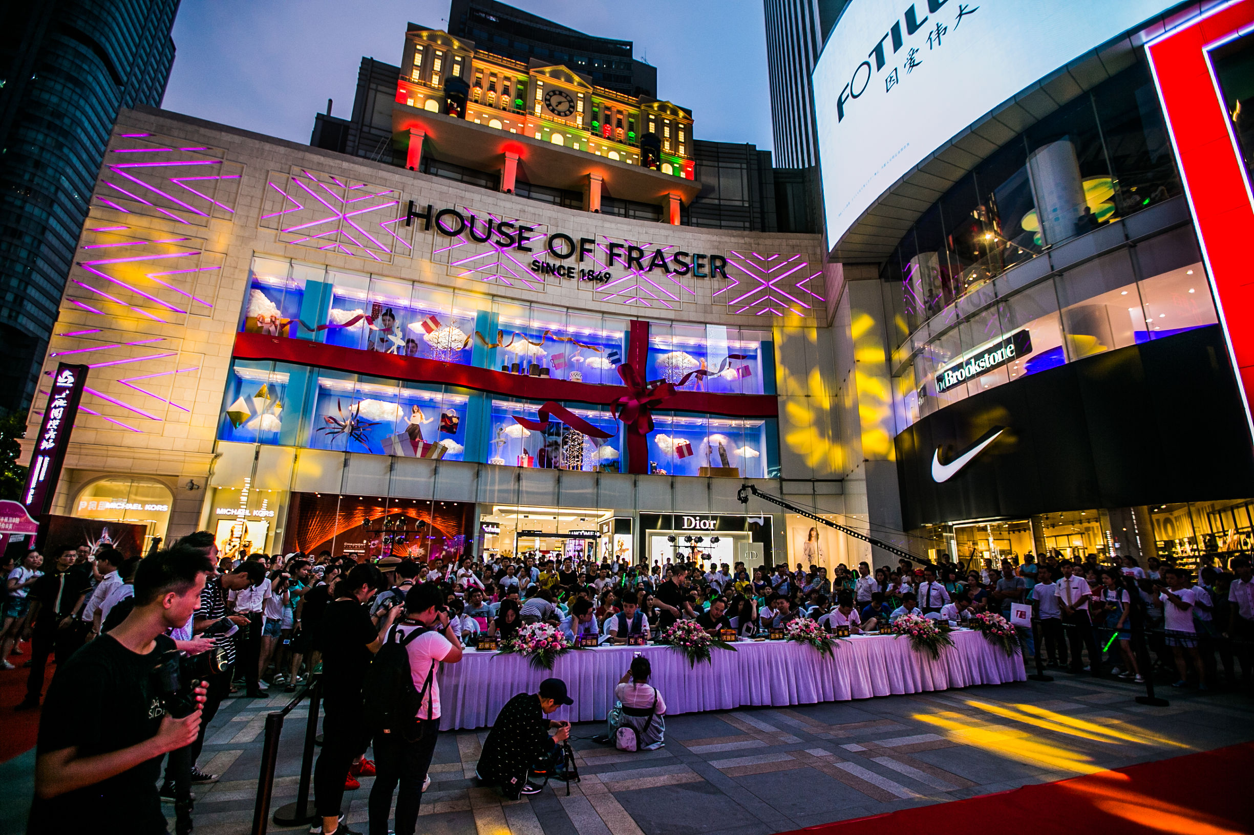 左溢王力宏,左溢演唱