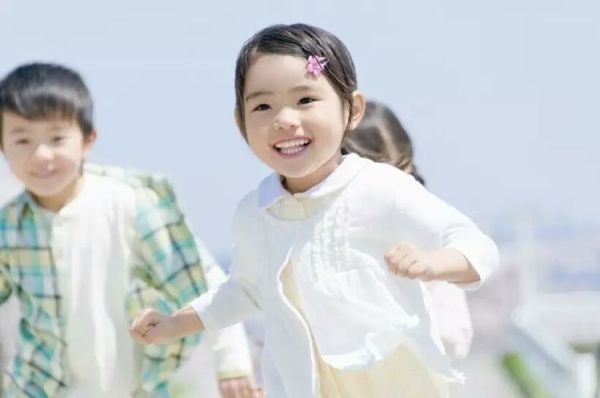 孩子不愿意写作业家长如何引导,孩子没完成作业家长该怎么引导