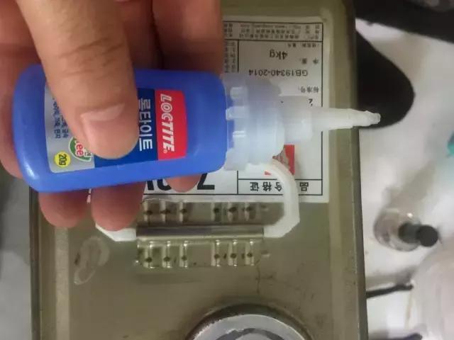 鞋子脱胶了怎么办别傻傻用胶水粘,彪马鞋子穿一星期就脱胶了怎么办