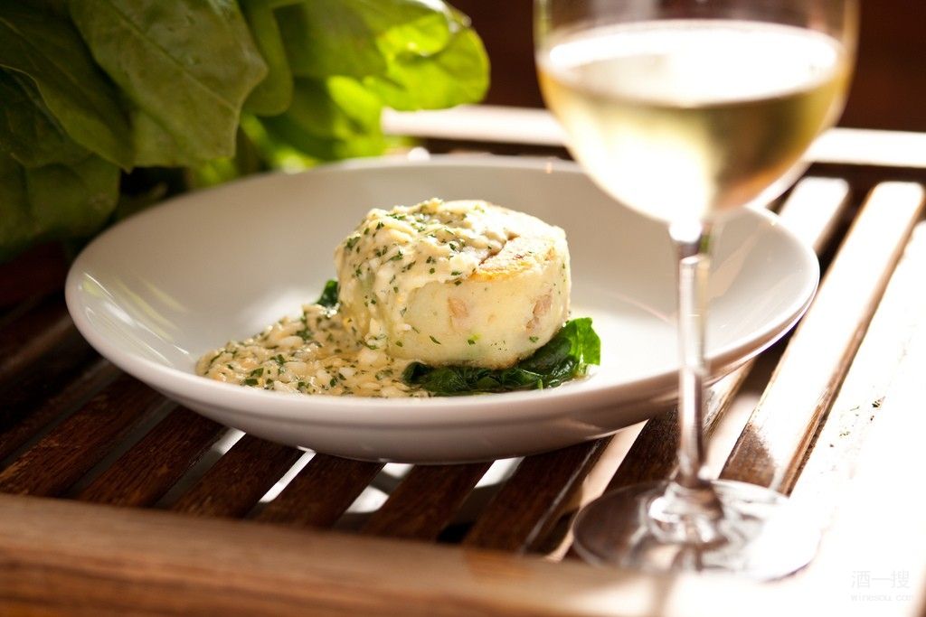 酒的品尝与鉴赏,葡萄酒与餐饮的搭配讲解