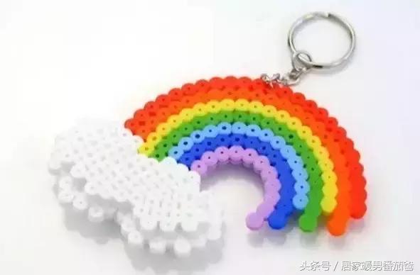 大家一起做手工,拼豆豆简单作品