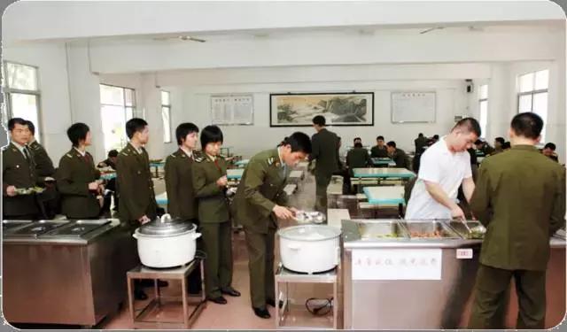 建军90周年：我军“锅碗瓢盆”那些事儿，这回全明白了