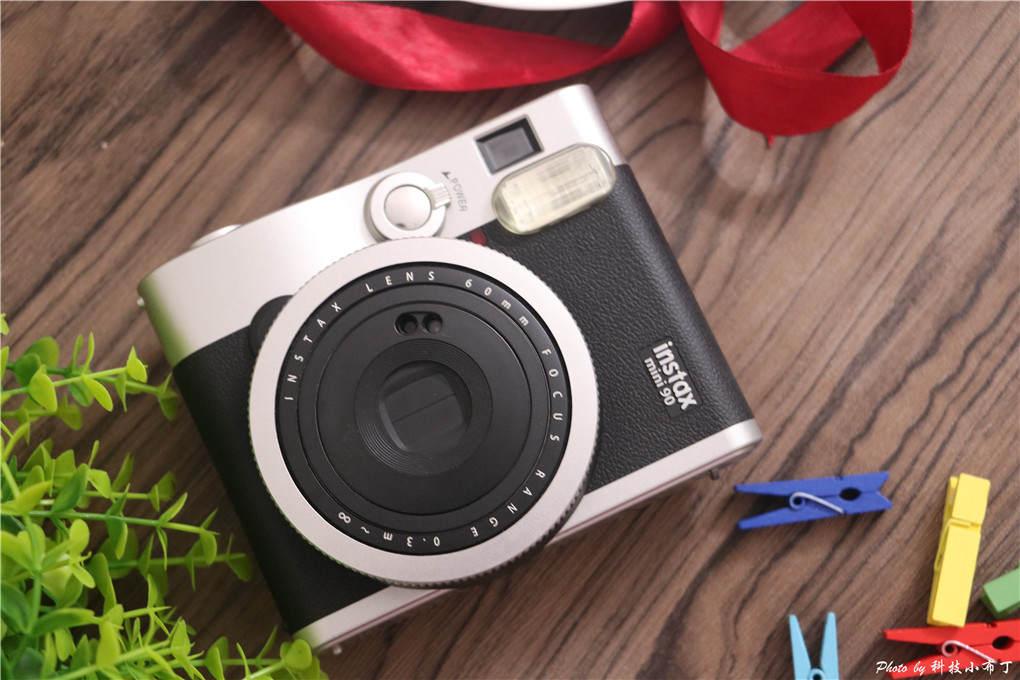 富士拍立得mini90测评,富士mini90全家福
