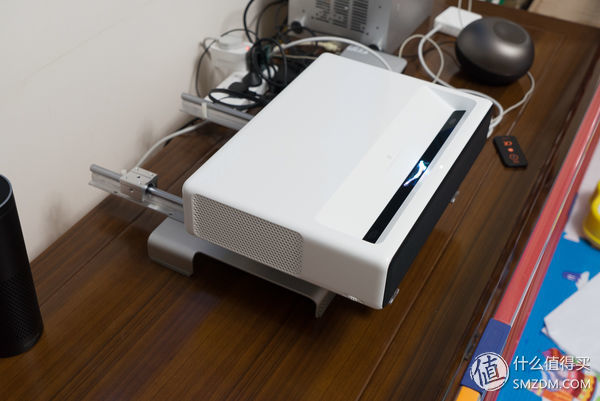 米家激光投影电视1s4k,米家激光投影和米家激光电视