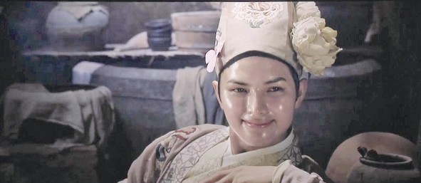 夏天爱出油有痘痘推荐粉底,夏天爱出汗出油粉底液