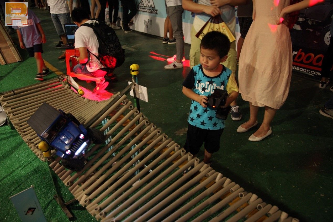 中国2018遥控攀爬车比赛,伟力越野车比赛