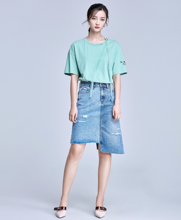 时尚个性收身印花t恤,服装图案印花t恤