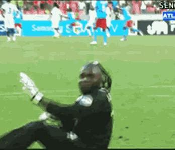 爆笑足球gif,足球图上全是精彩瞬间