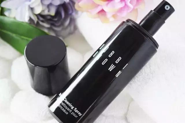 用清洁工具洗化妆刷,比马桶都脏的化妆刷到底怎么洗