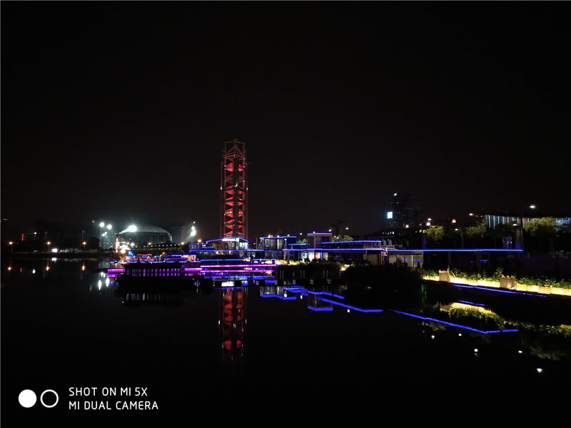 剑指线下新零售小米5x详细评测,小米5x在哪里买比较好