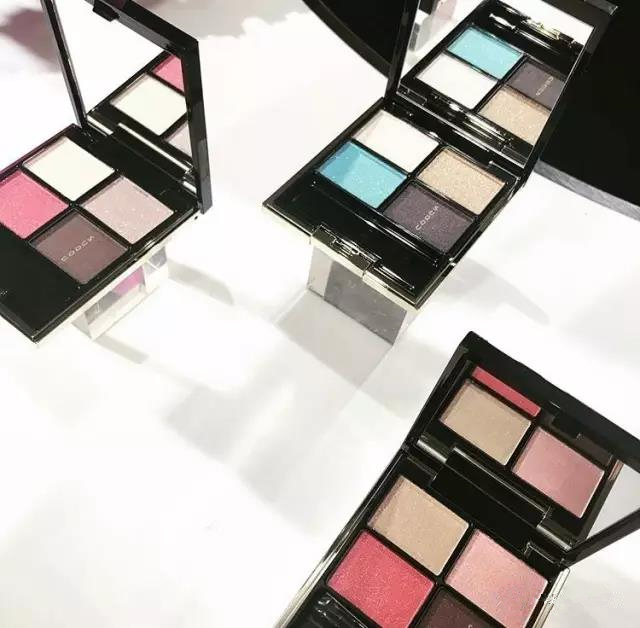 dior999哑光圣诞限量版的颜色,dior999金属版试色