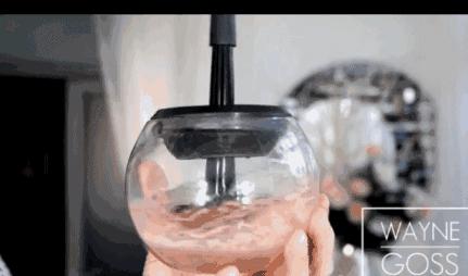 长期不清洗的化妆刷爆痘,化妆刷不干净会长痘吗