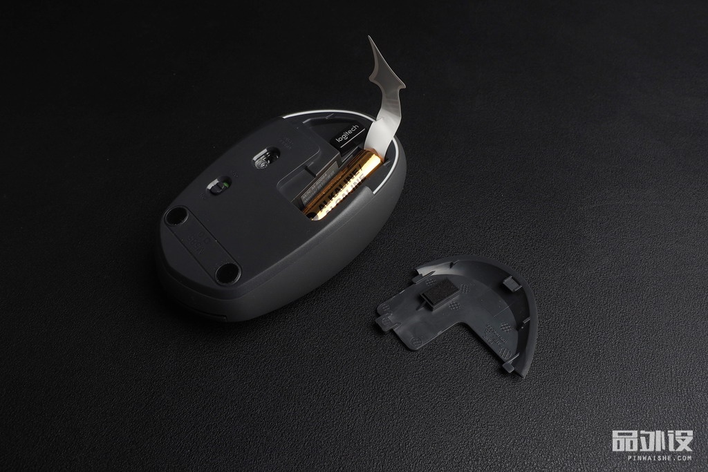 罗技M590蓝牙鼠标,罗技m585无线和蓝牙切换