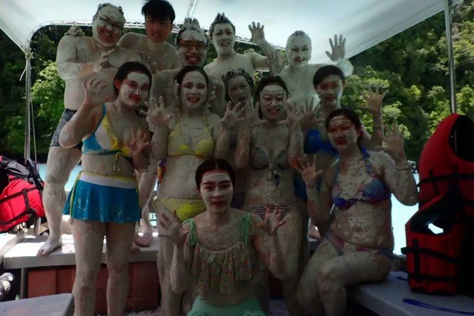 看鲨鱼，玩泥巴，看男人穿婚纱，带你看不一样的帕劳