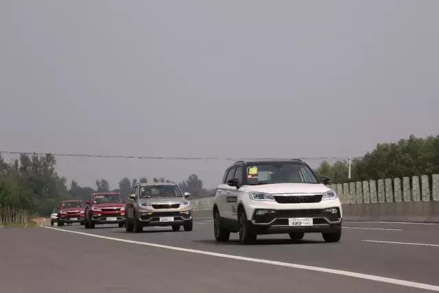 手动风尚版猎豹cs9实拍,猎豹cs9汽车试驾