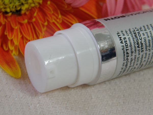 夜谈奔三女眼部千日养护记