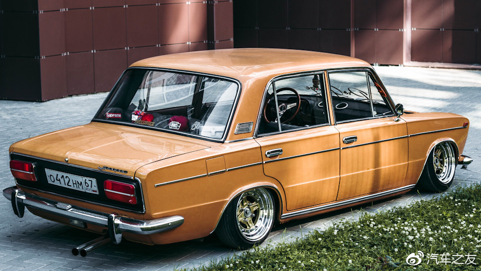 还记得小时候的火车,还记得小时候坐过的摇摇车吗