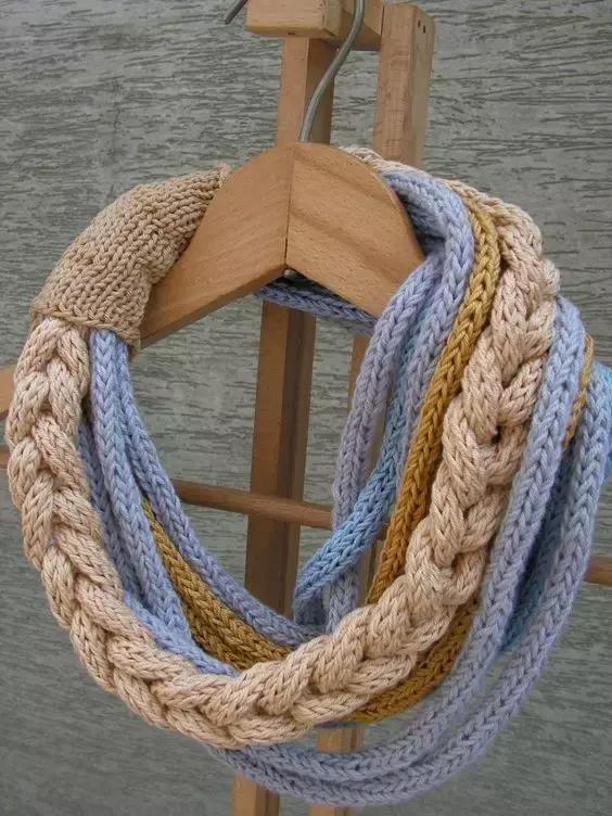 只有毛线能干嘛,只有毛线没有钩针可以做什么