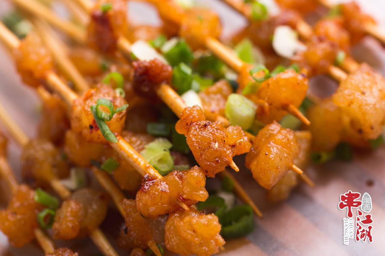 长沙西站附近烧烤店,味轩阁唐巧烧烤店长沙