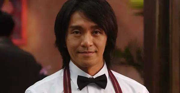 周星驰功夫为啥那么好看,周星驰功夫诡异细节