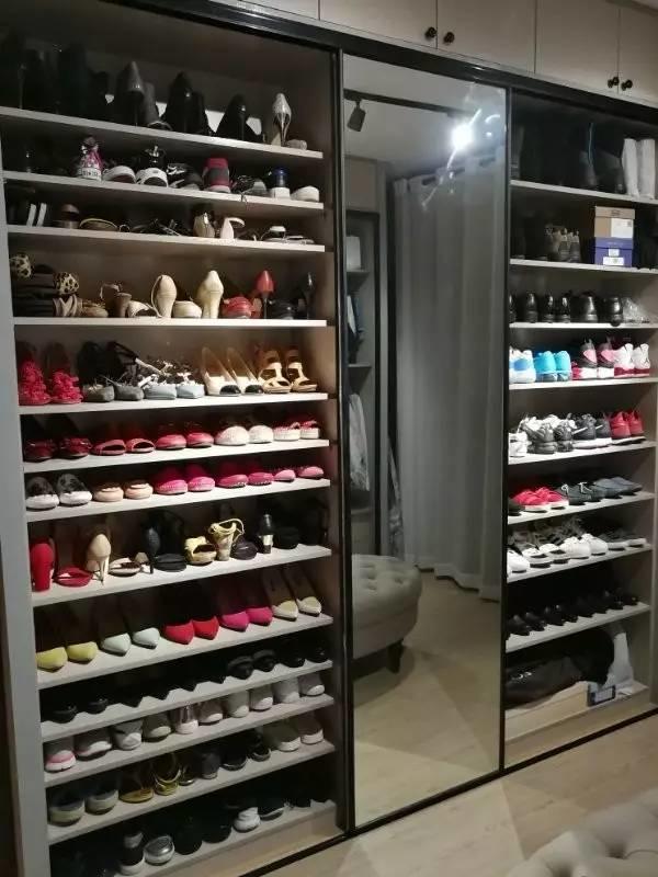 女生到底要有多少双RV、JIMMCHOO鞋才能满足啊？