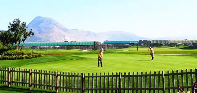 云南昆明悠闲的夏天避暑环境,昆明周边最好的避暑城市